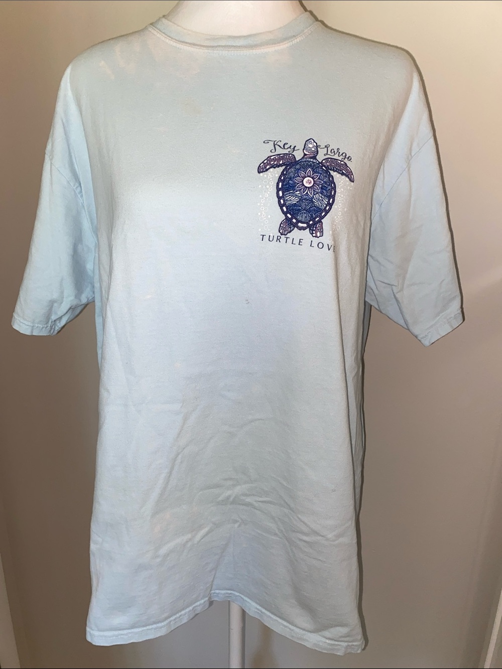 Key Largo Men's Light Blue 'Turtle Love' Short Sleeve Tee